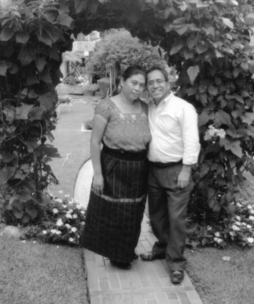 Chepe & Rosa Photo